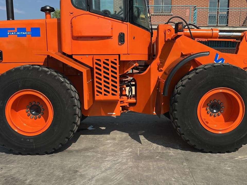 Fiat Hitachi W130A Photo 9
