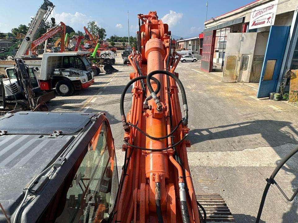 Hitachi ZX350LCNT-3 Photo 16