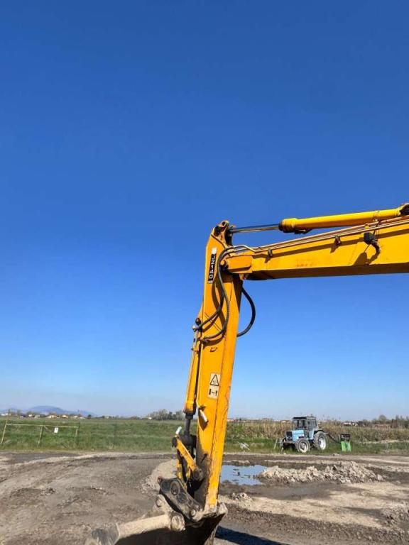 JCB JZ140LC Photo 12