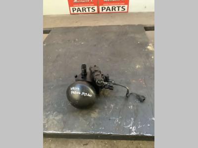 Brake distributor for Hitachi ZW250-6 sold by Massucco T. Srl Area Ricambi