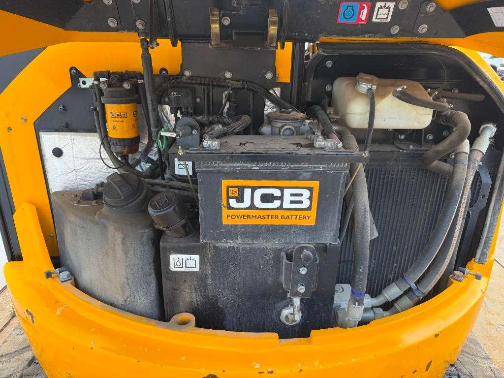JCB 48Z-1 - Hammer Lines / Quick Coupler Photo 26