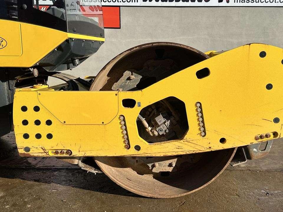 Bomag BW 216 DH-5 Photo 6