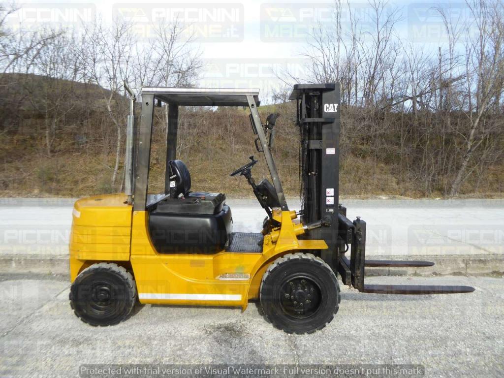 Caterpillar DP30 Photo 6