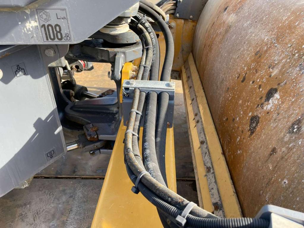 Hamm H13i Photo 22