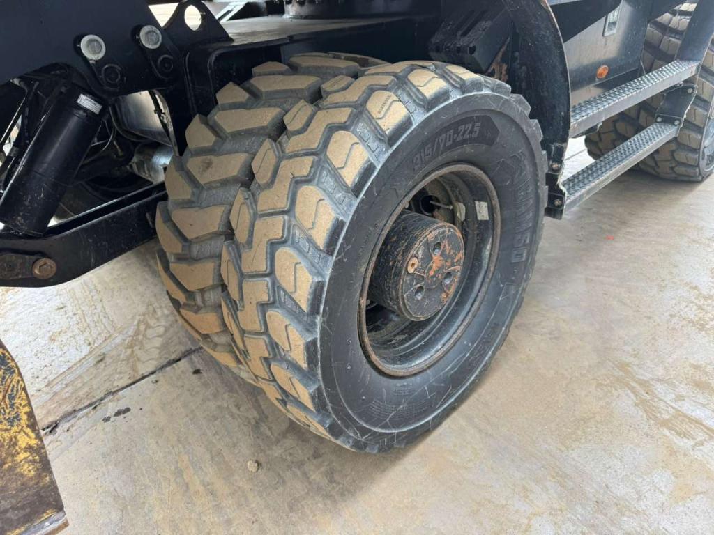 Caterpillar M320F Photo 12
