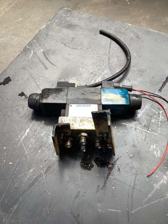 Electrovalve for Bitelli BB650 Photo 3