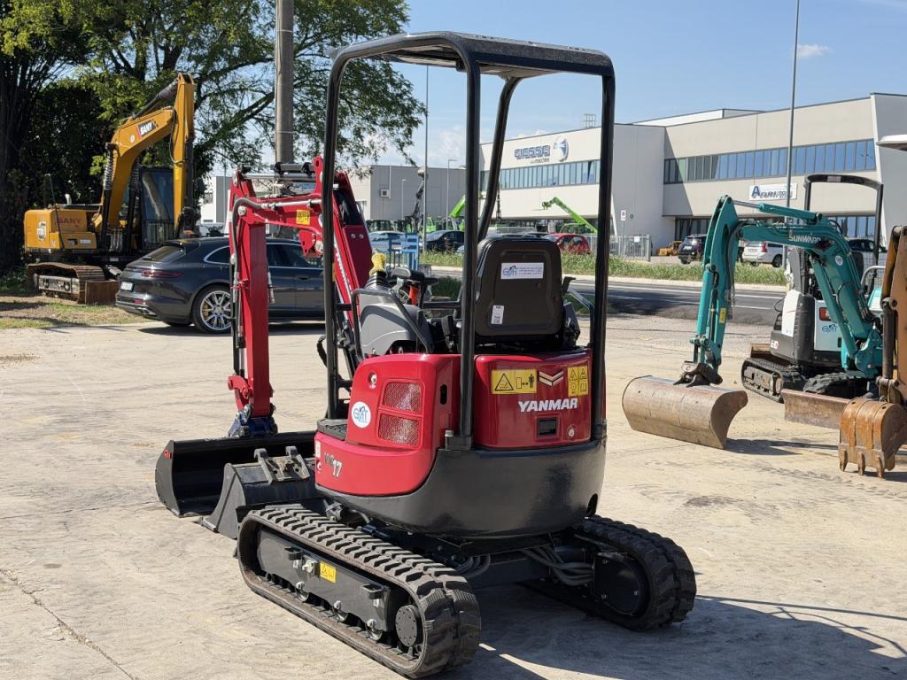 Yanmar Vio17-1 Photo 4