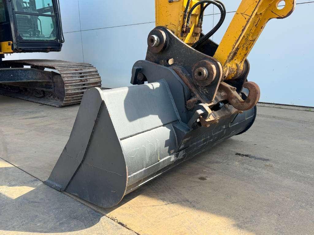 Caterpillar 320FL - New Bucket / Hammer Lines / Camera Photo 16