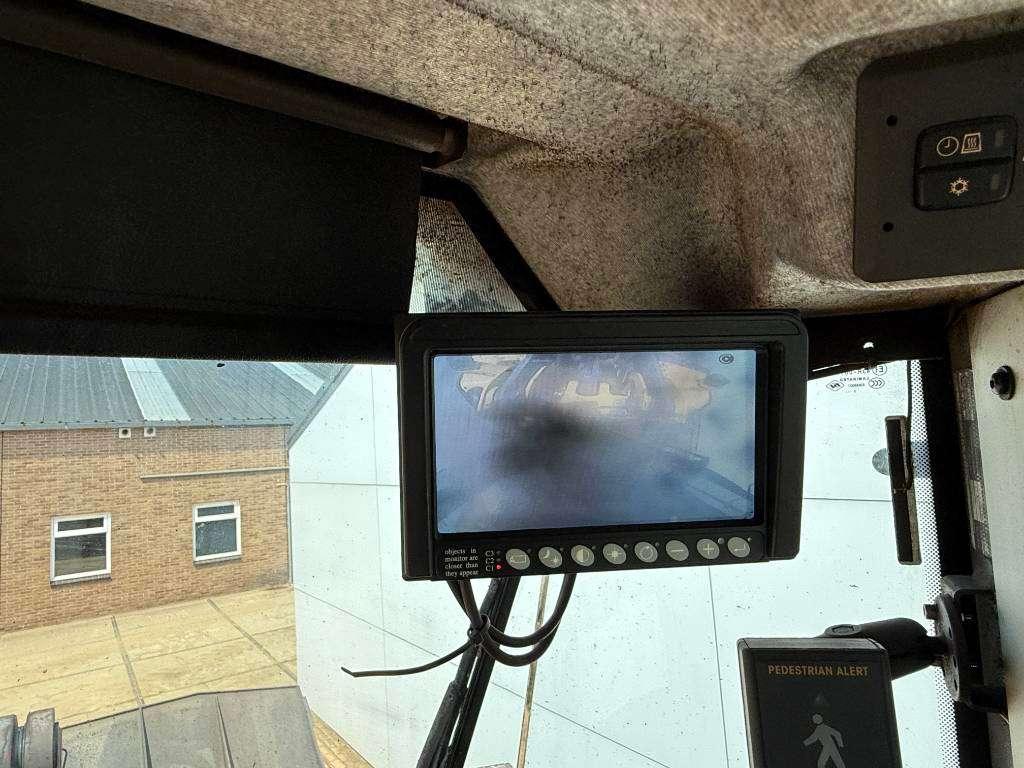 Volvo L220H - CDC Steering / Excellent Tyres Photo 12