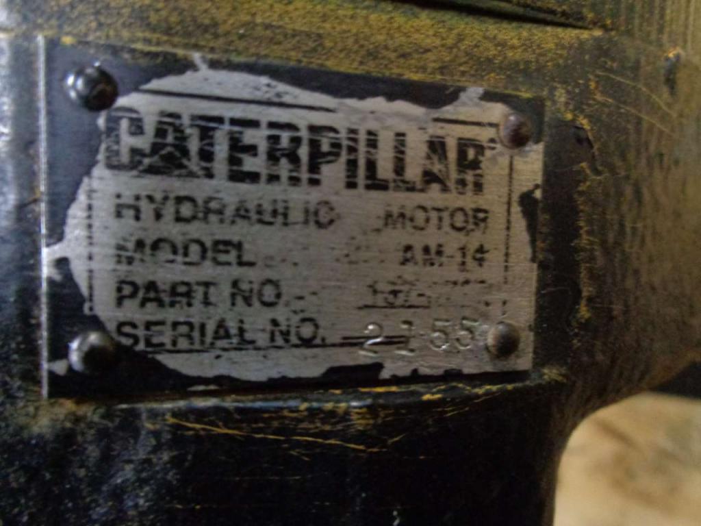 Track motor for Caterpillar 322 B Photo 2