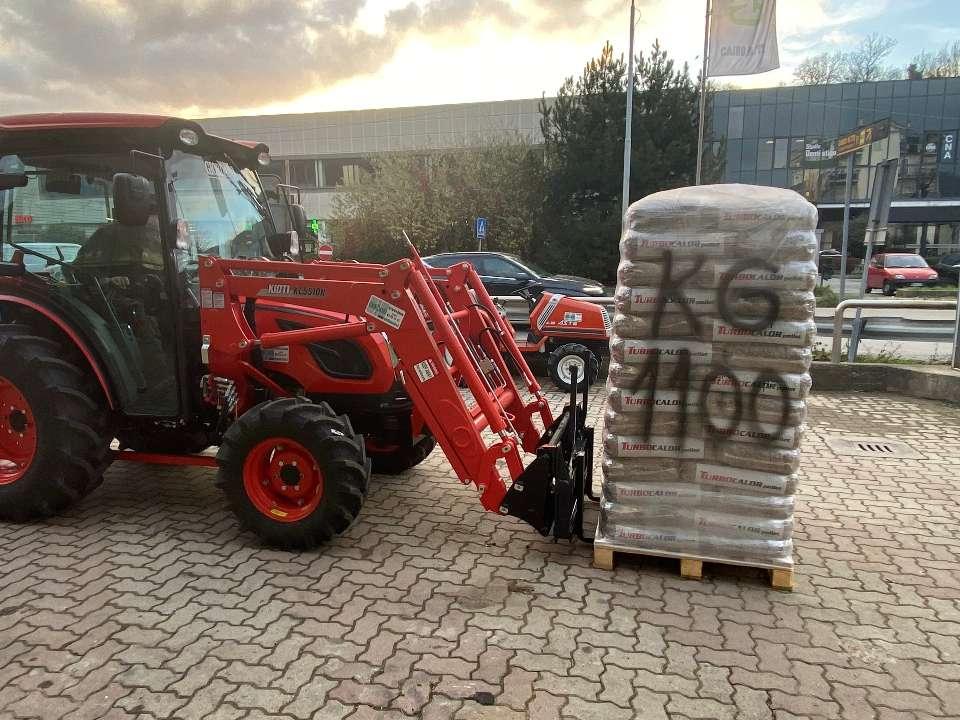 Kioti DK 6020 Cabinato con Forca Pallet Photo 12