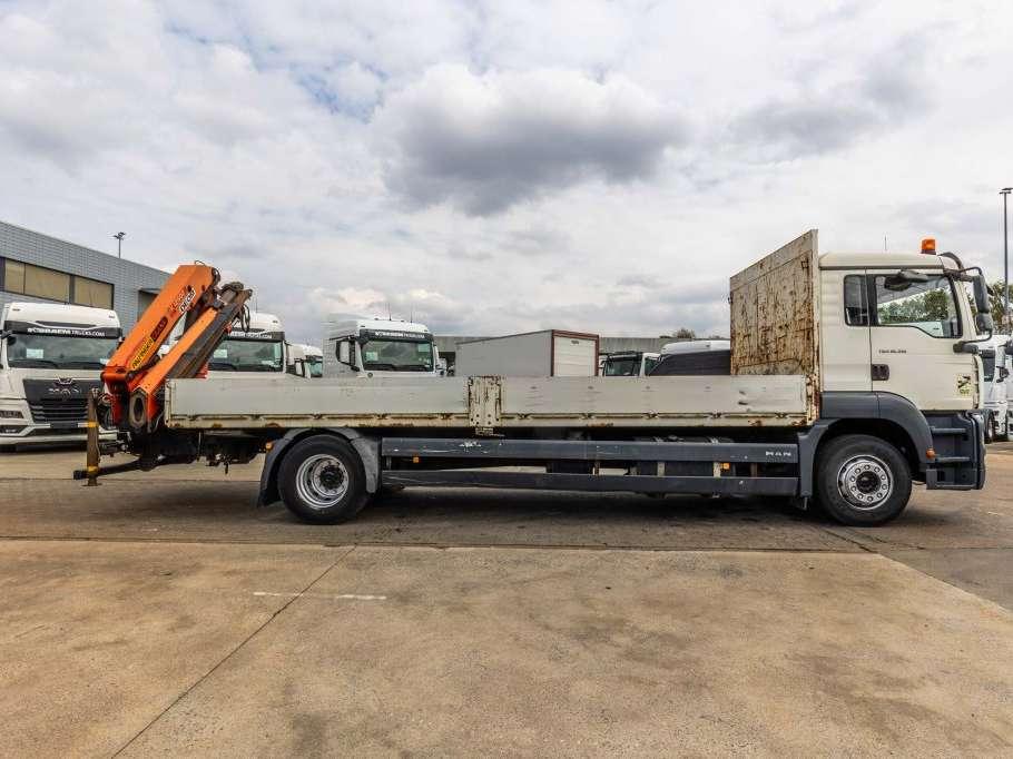 Man TGA 18.310 BL - PK 12 502 Photo 3