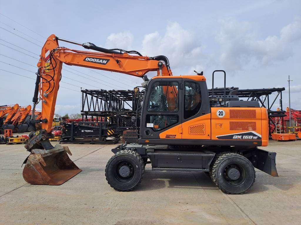 Develon DX160W-7 Photo 1