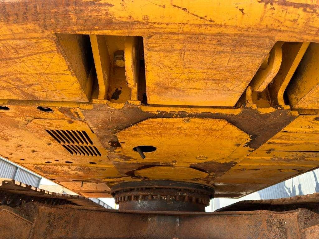 Caterpillar 320D L Photo 10