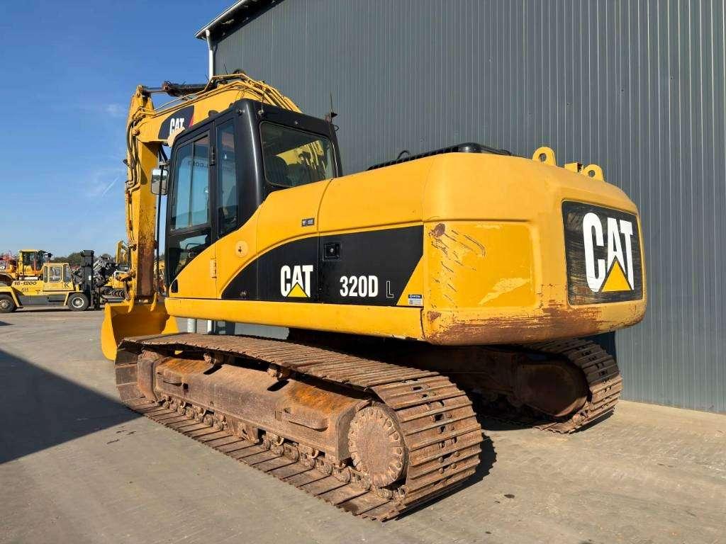Caterpillar 320D L Photo 2