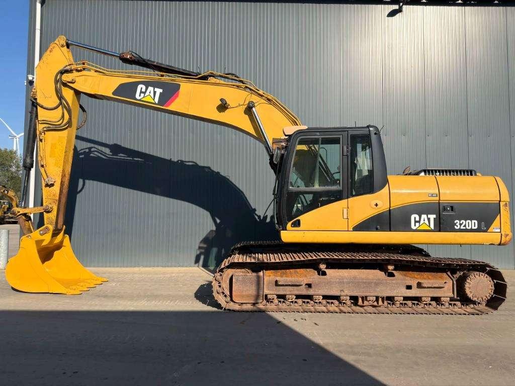 Caterpillar 320D L Photo 5