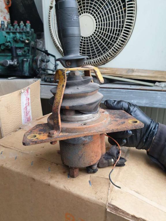 Manipulator for Fiat Allis FL14E / FL10 Photo 6