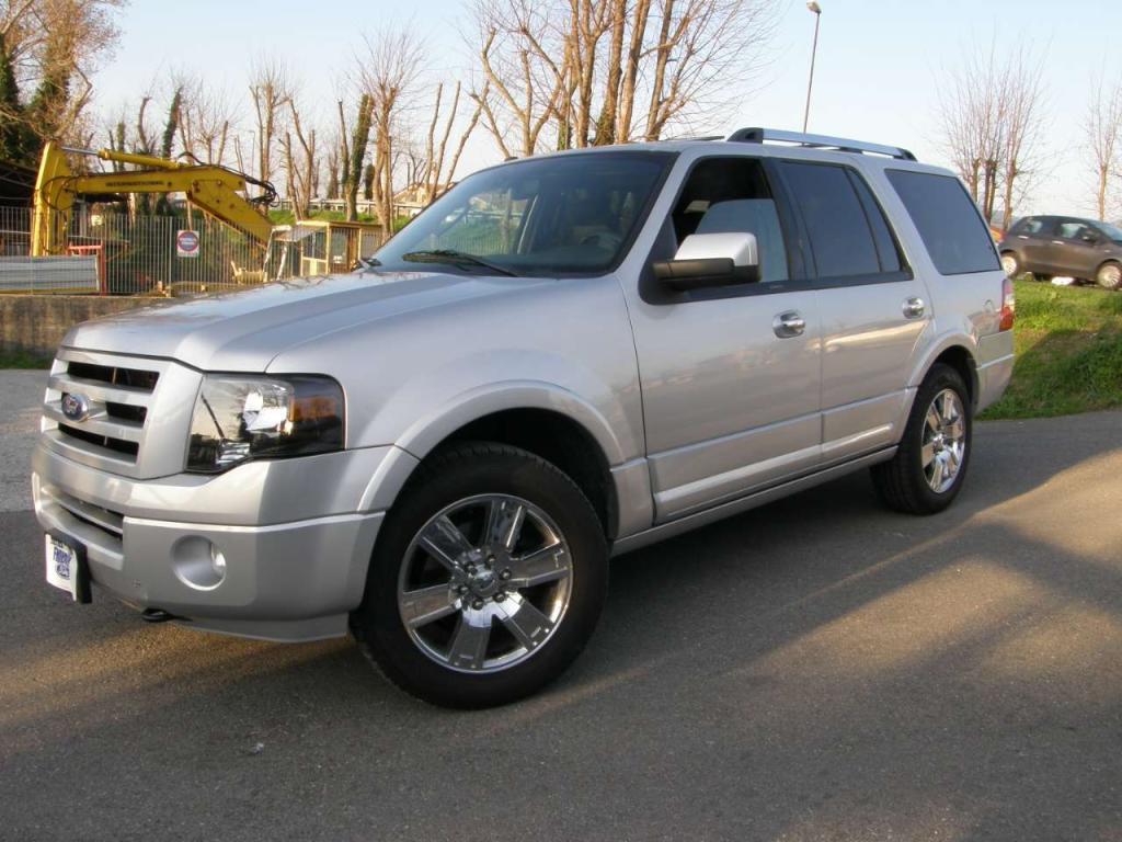 Ford Expedition Limite 4Wd Suv Photo 3