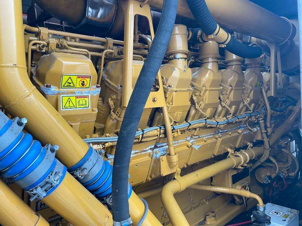 Caterpillar XQ2000 - 2.250 kVA Generator - DPX-12671 Photo 11