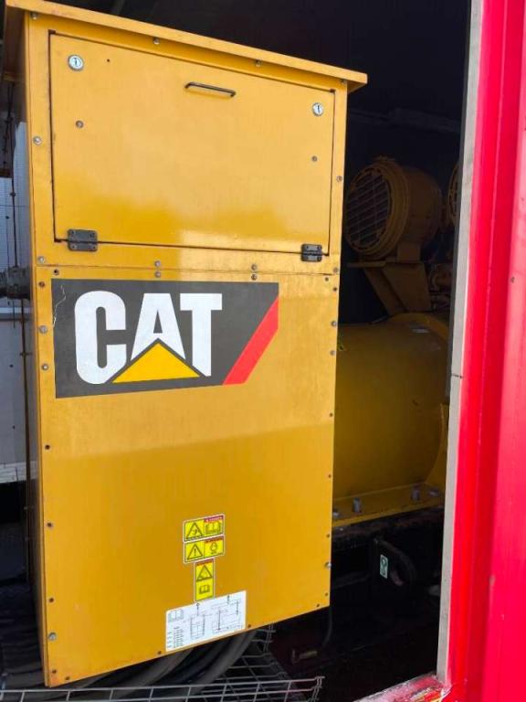 Caterpillar XQ2000 - 2.250 kVA Generator - DPX-12671 Photo 16