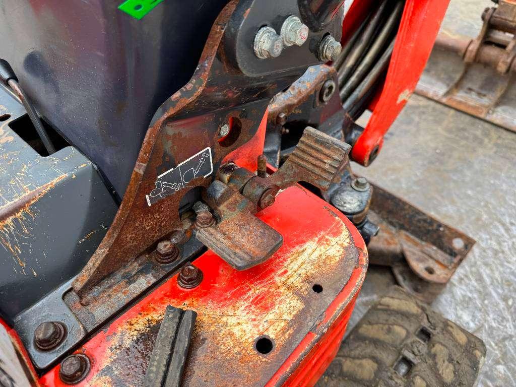 Kubota U10-3 - Hydr. Undercarriage / Hammer Lines Photo 11