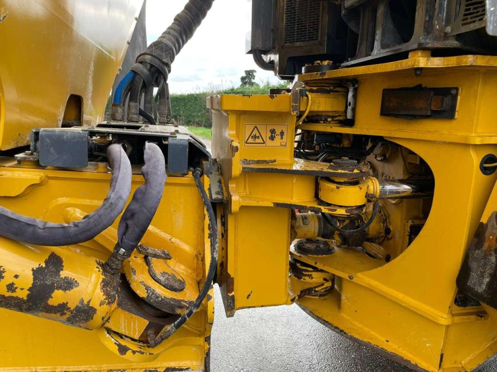 Bell B45E Photo 16