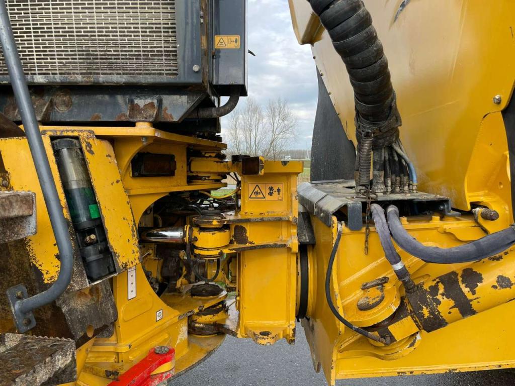 Bell B45E Photo 17