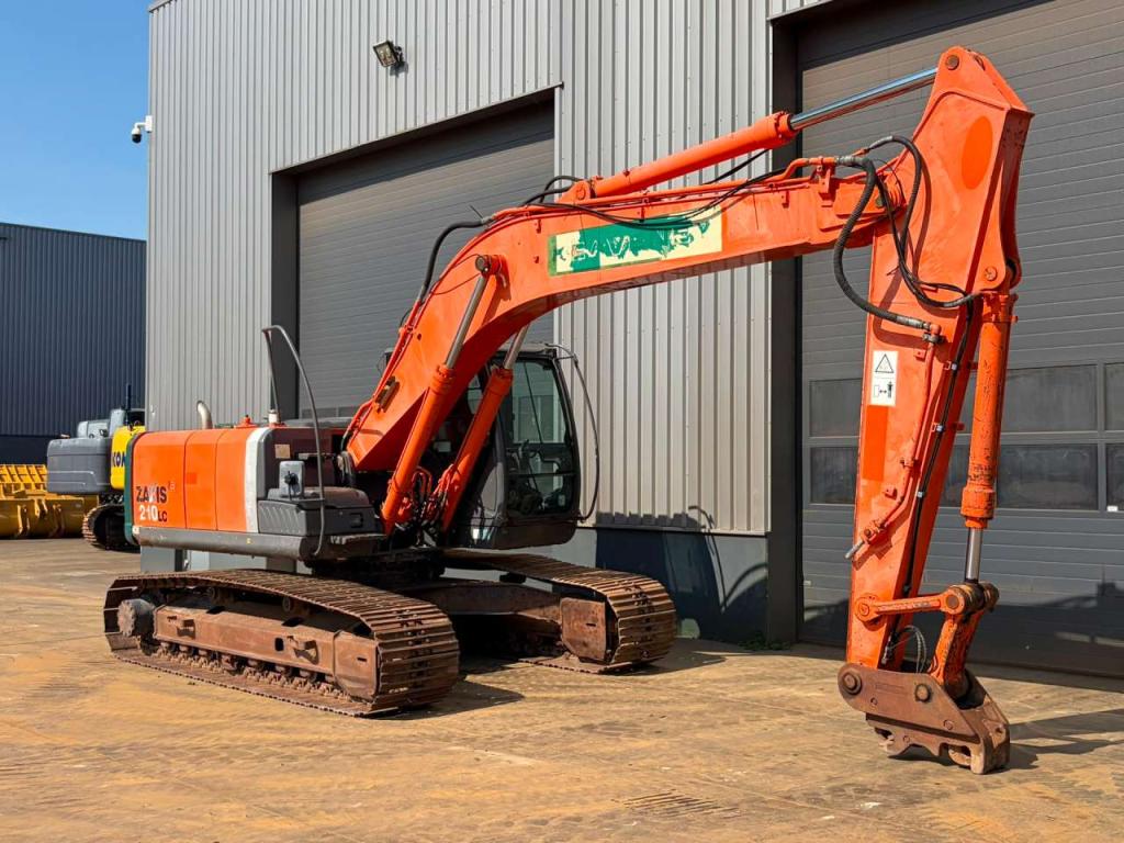 Hitachi ZX210LC-3 Photo 7