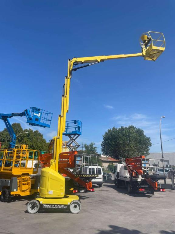 JLG TOUCAN 12E PLUS Photo 1