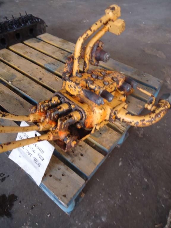 Hydraulic distributor for Fiat FL6 Photo 2