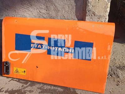 Hood and body panel for Fiat Hitachi W 270 sold by PRV Ricambi Srl