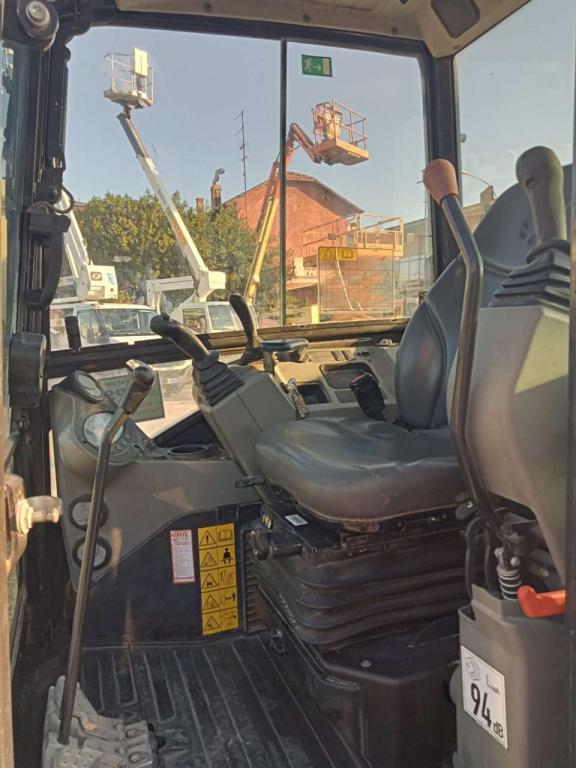 Bobcat e35z Photo 6