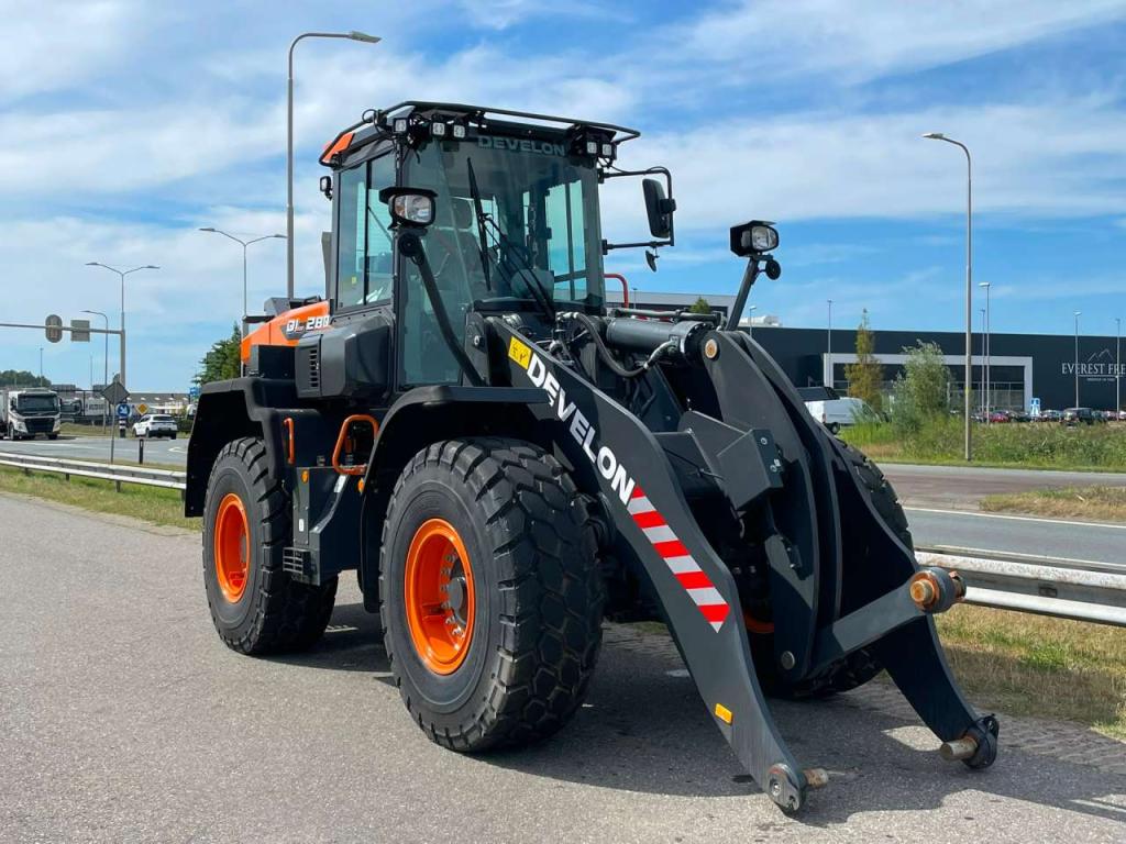 Develon DL280-7 Photo 7
