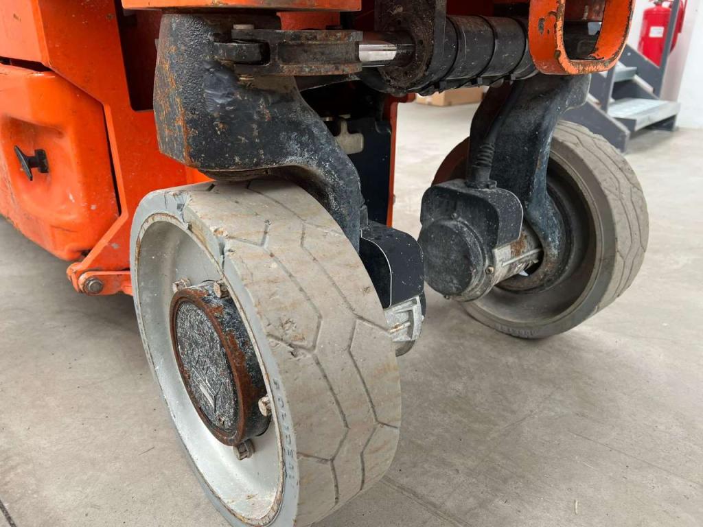 JLG 2630ES Photo 11