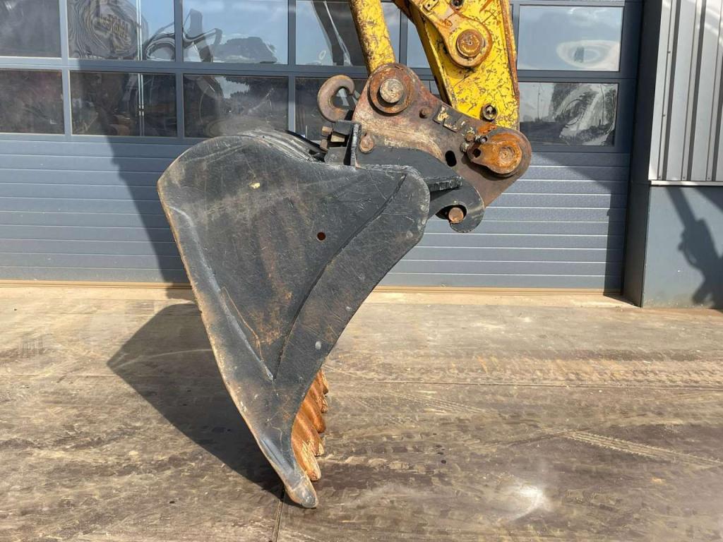 Komatsu PC360LC-10 Photo 9