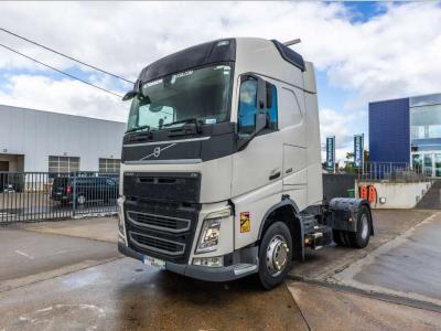 Volvo FH4 460 GLOB sold by Braem NV