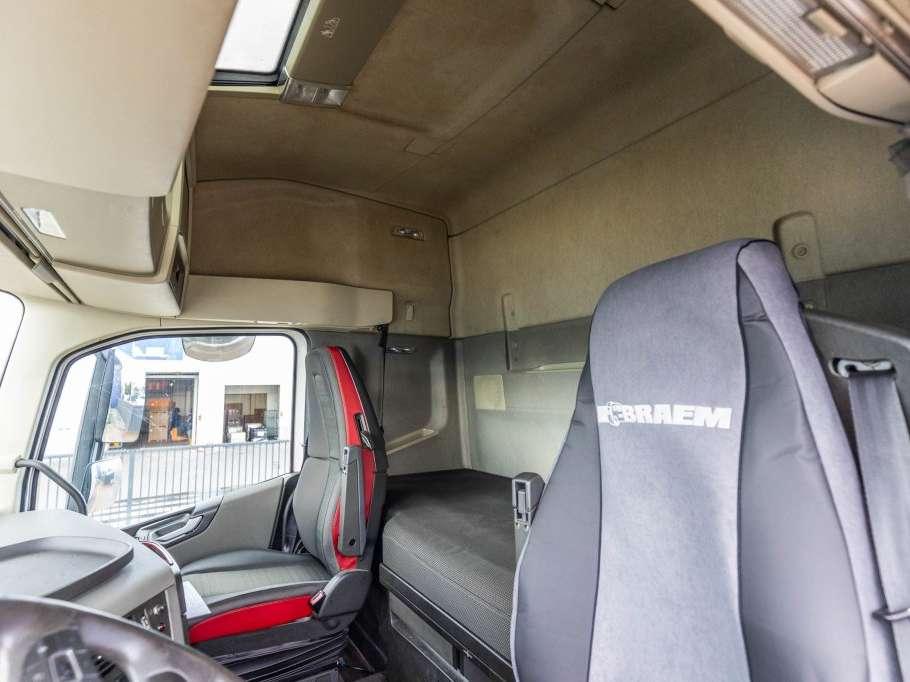 Volvo FH4 460 GLOB Photo 10