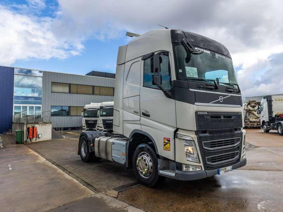 Volvo FH4 460 GLOB Photo 2