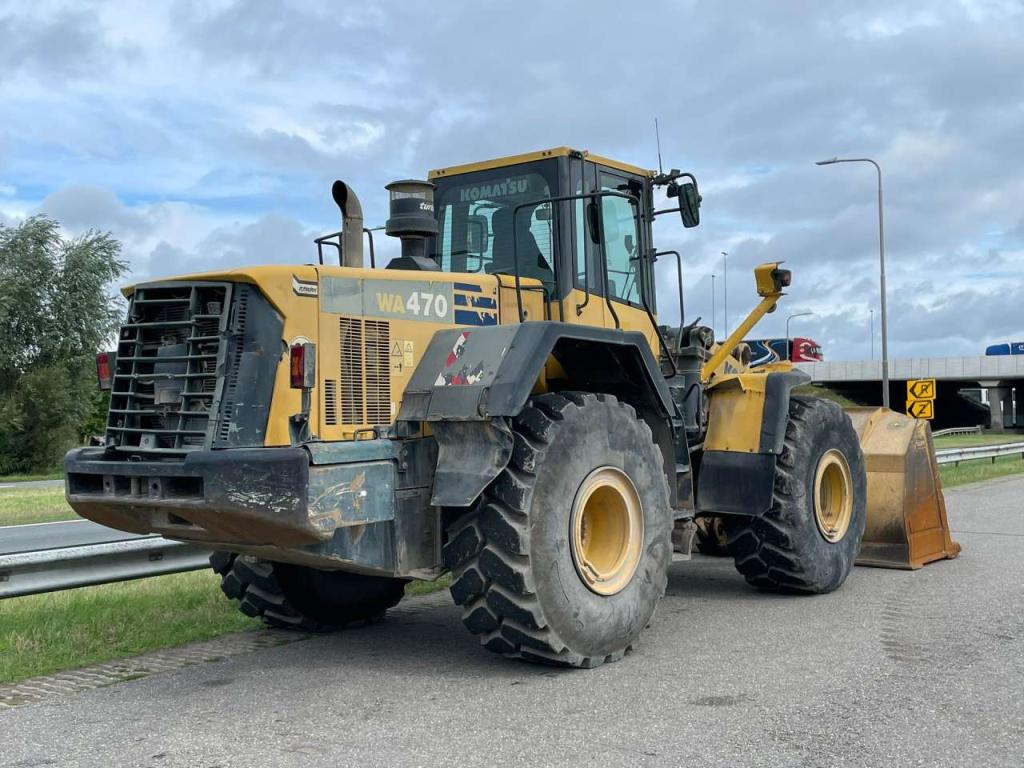 Komatsu WA470-6 Photo 5