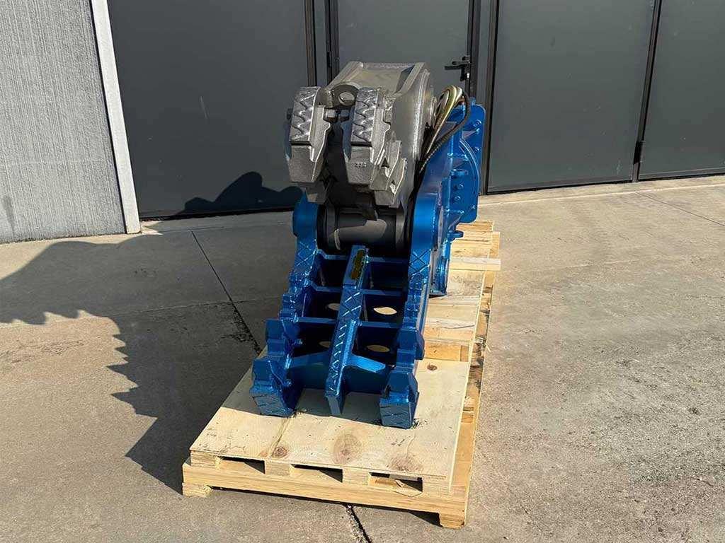 Emme Service MSRP180 Photo 3