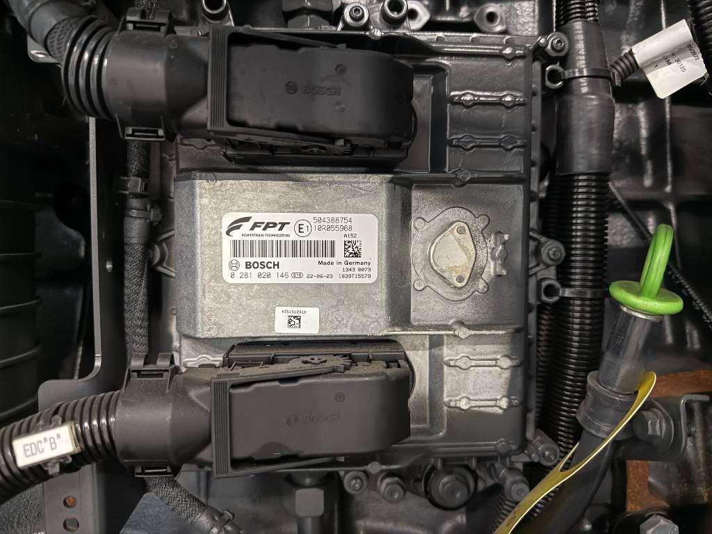 Iveco CR16TE1W - 660 kVA Generator - DPX-19798 Photo 17