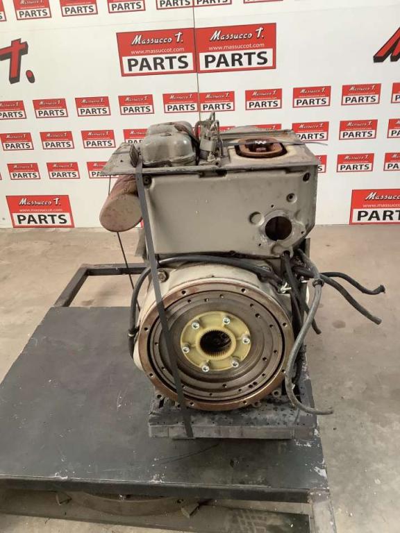 Internal combustion engine for Haulotte H15 SDX Photo 2