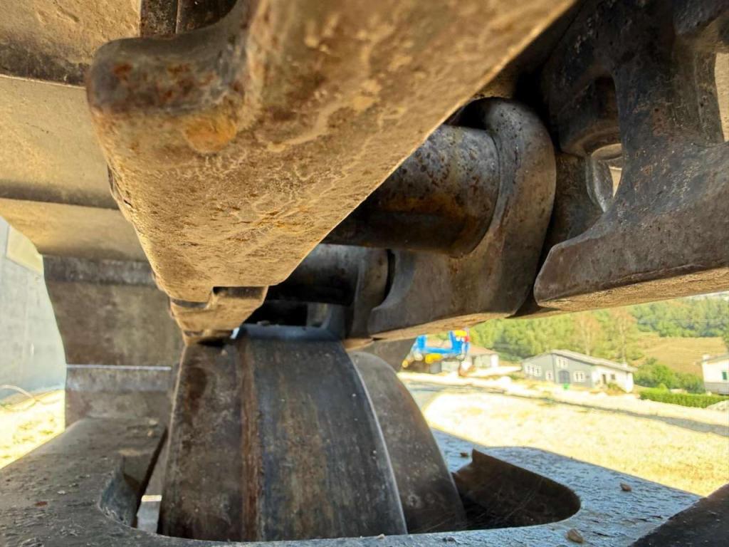 Volvo EC360CNL Photo 5