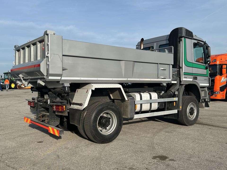 Mercedes-Benz ACTROS 1841 4X4 Photo 24