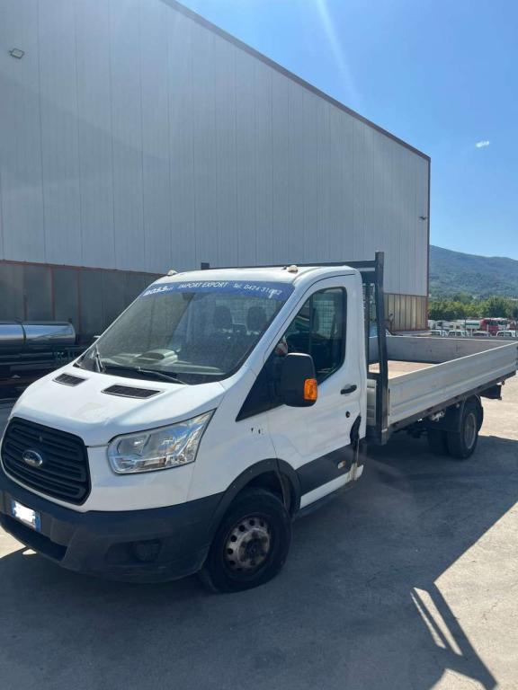 Ford Transit Photo 2