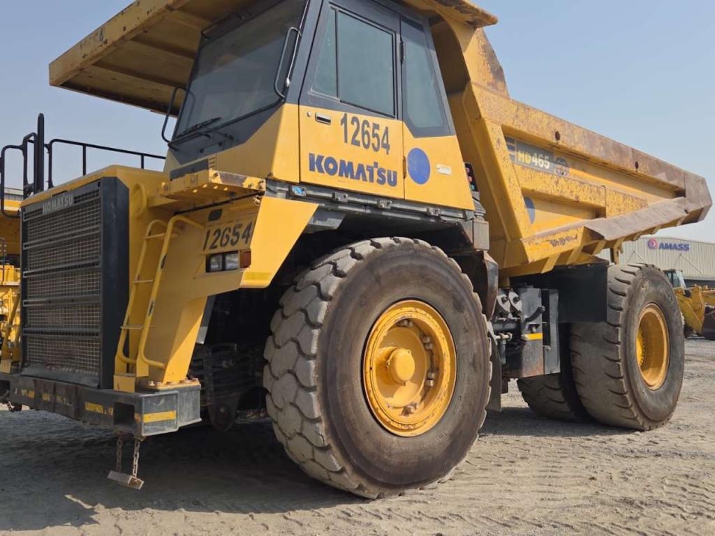 Komatsu HD465-7R Photo 9