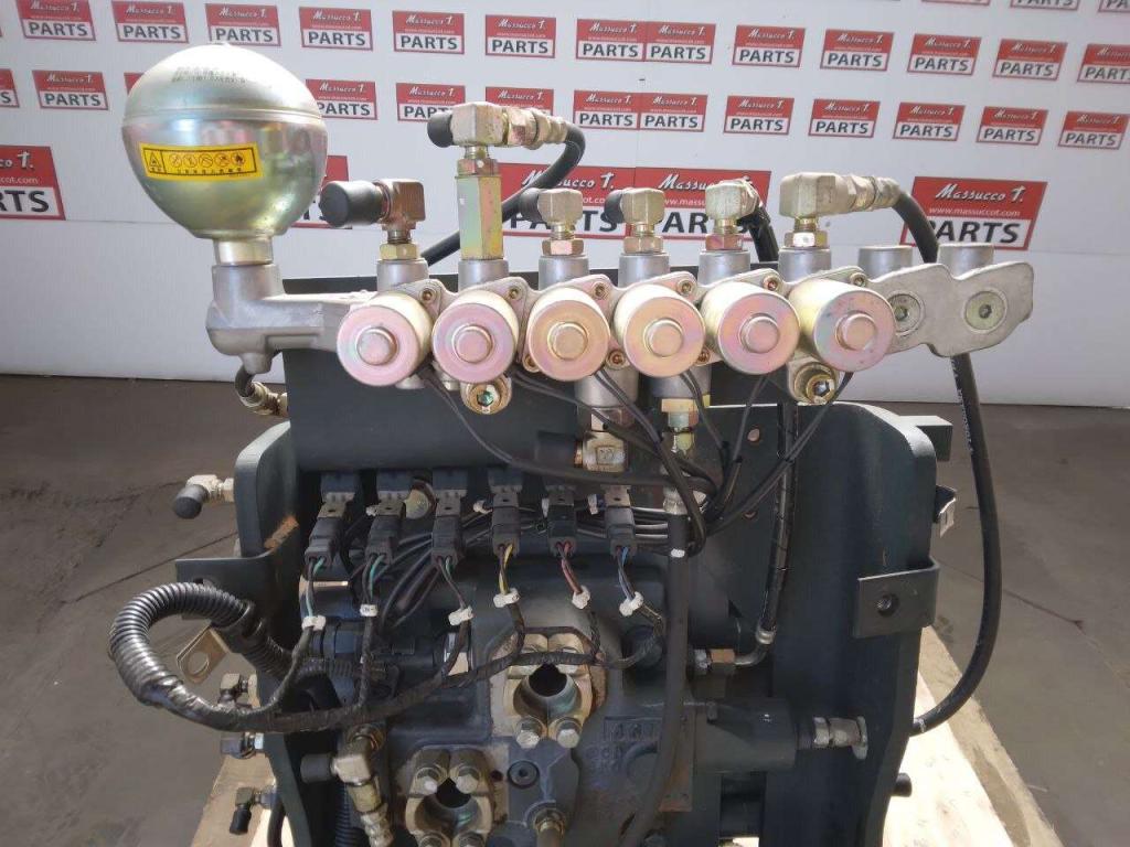 Hydraulic distributor Photo 14