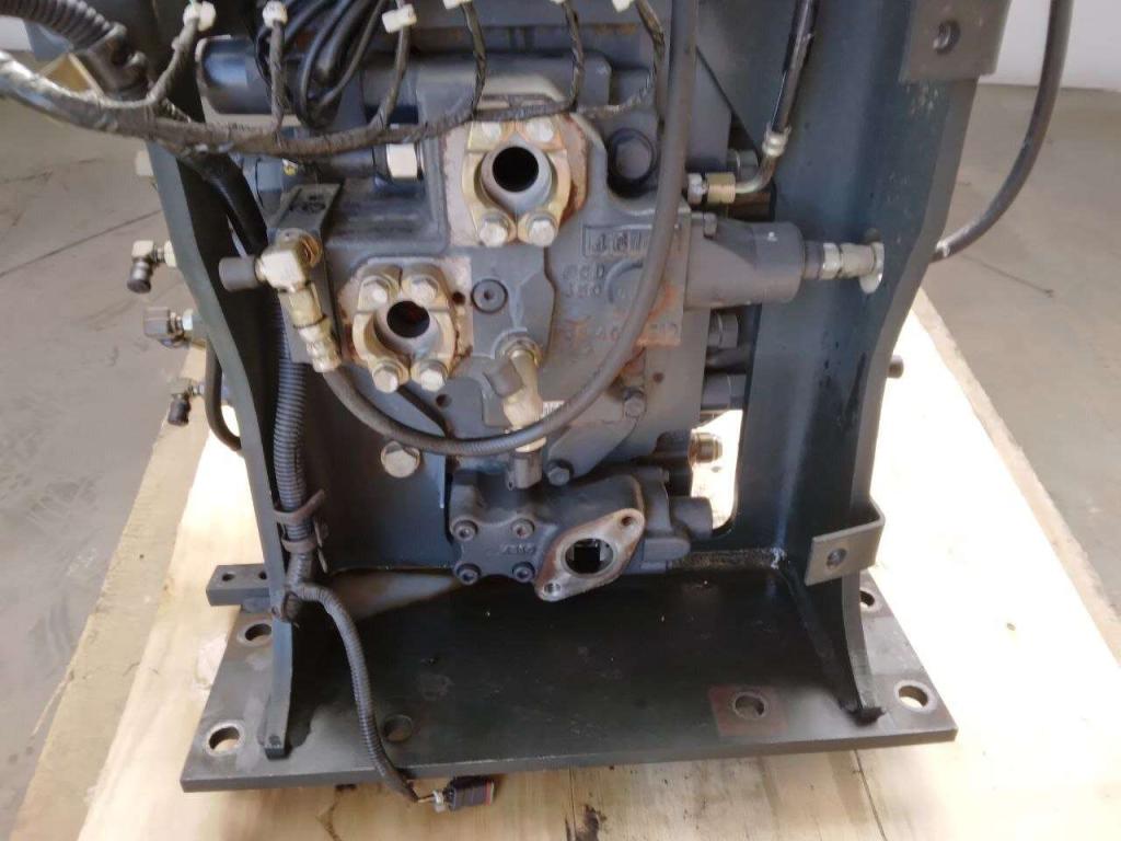 Hydraulic distributor Photo 15