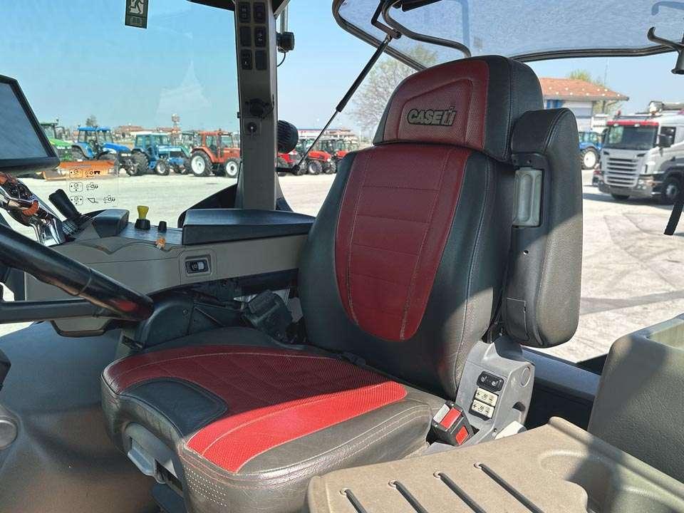 Case 270 CVX OPTUM 4x4 Photo 14