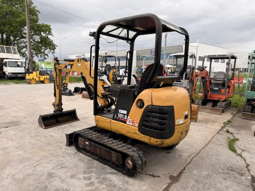 Caterpillar 301.8 Photo 5